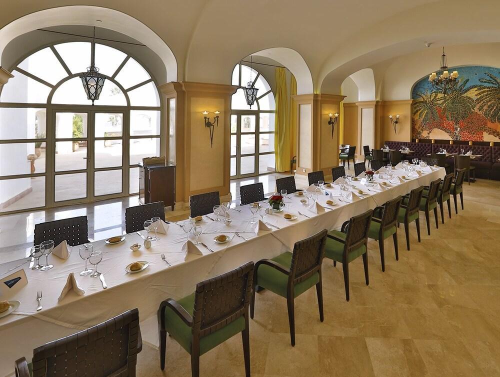 L' Amphitrite Palace Beach Resort & Spa Skhirat Dış mekan fotoğraf