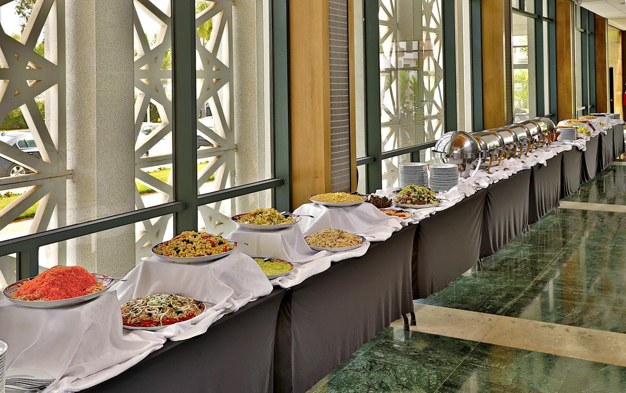 L' Amphitrite Palace Beach Resort & Spa Skhirat Dış mekan fotoğraf